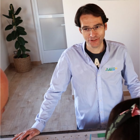 Link que lleva a la página de contacto